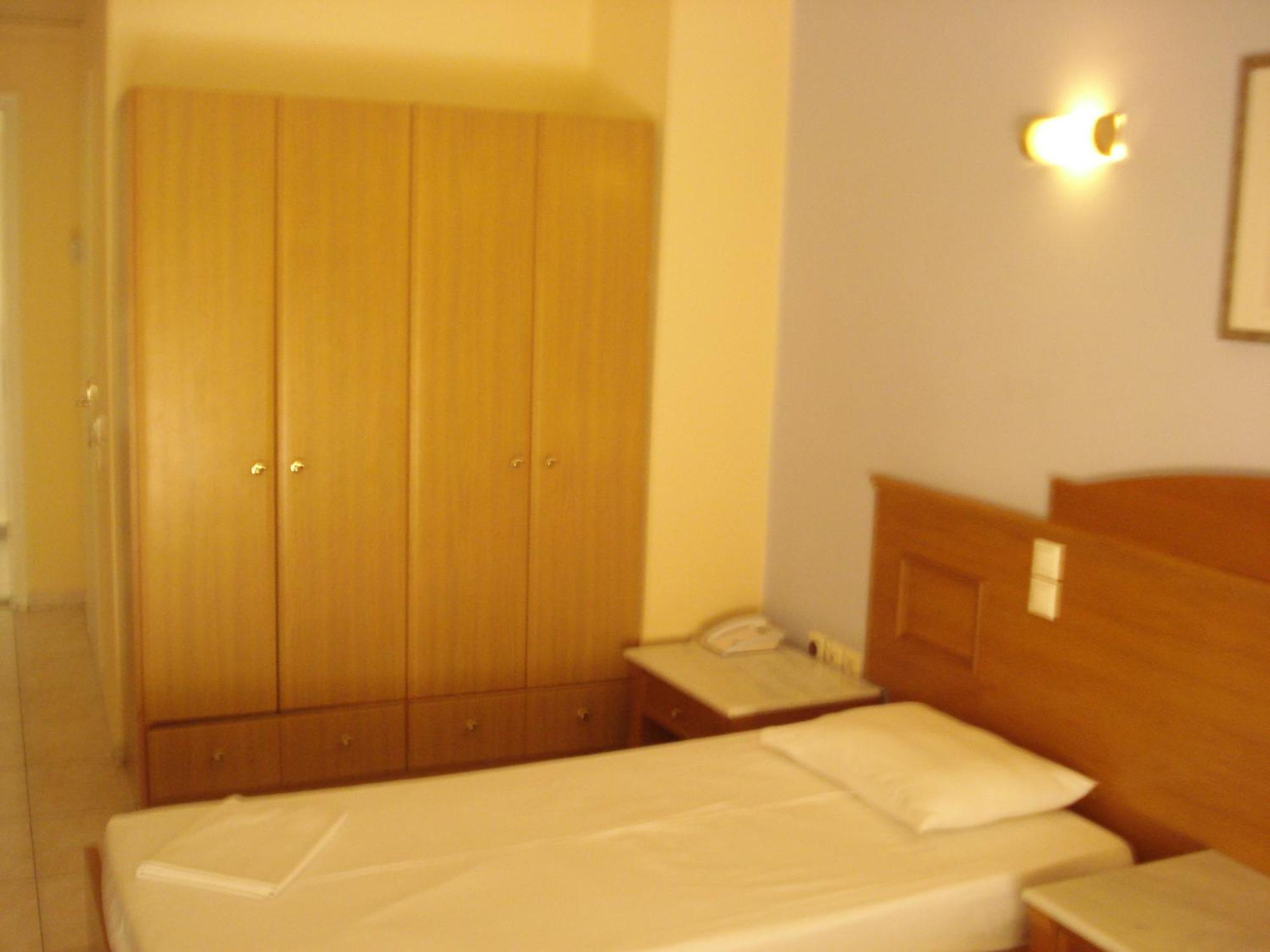 Hotel Cybele Pefki Афіни Екстер'єр фото